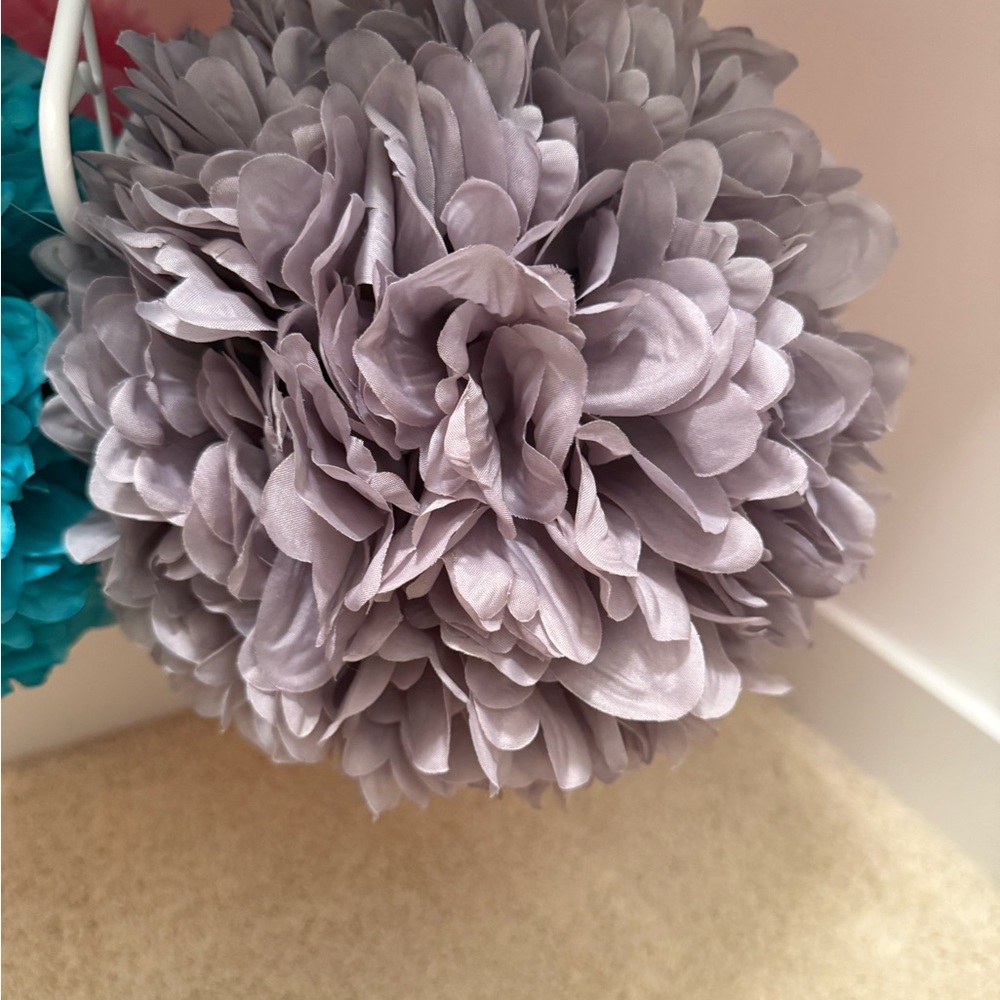 Gray Flower Ball Home Accent. Qty 1